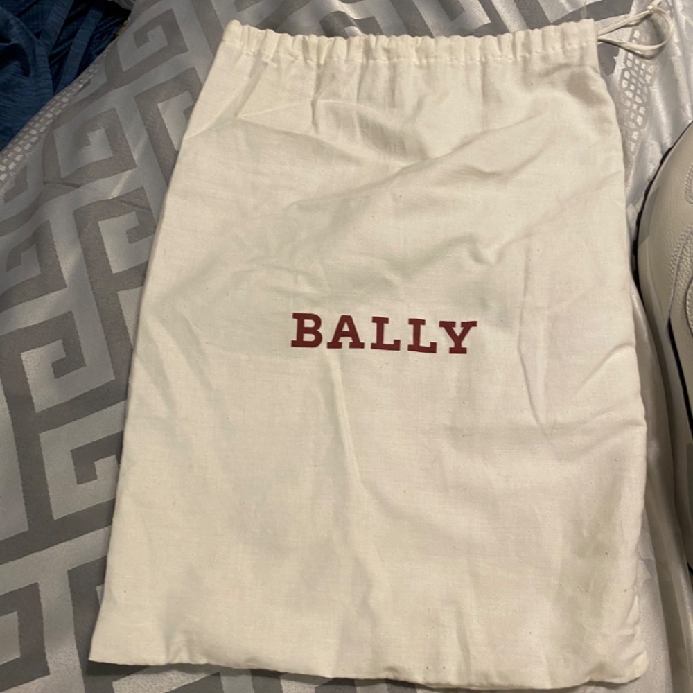 Bally - Picture 8 of 16